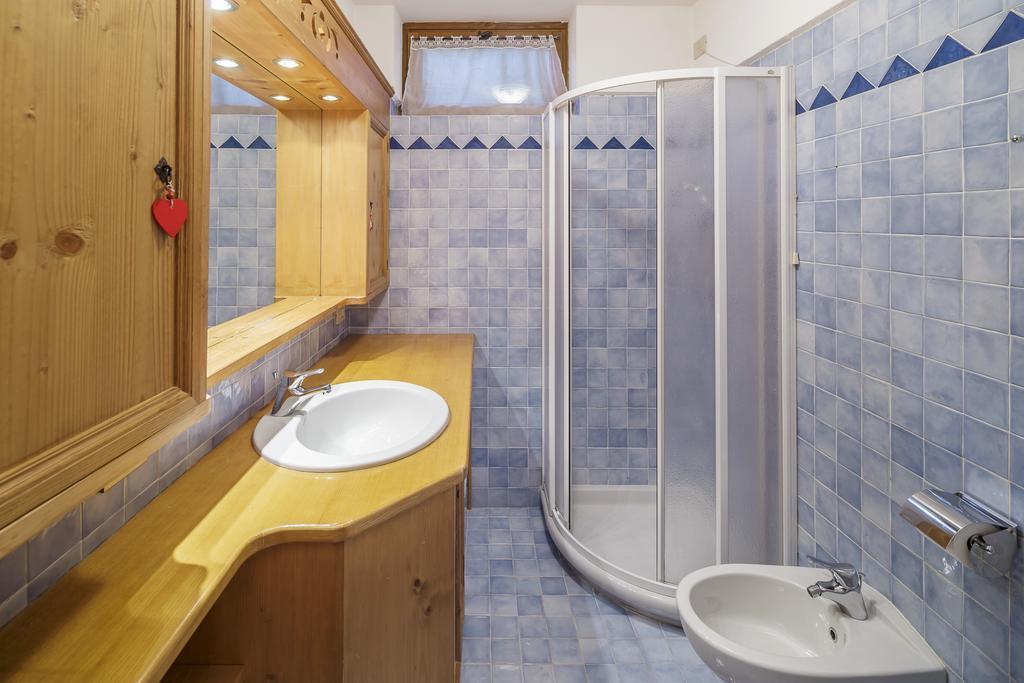 Villa Ronco - Stayincortina Кортина-д'Ампеццо Номер фото