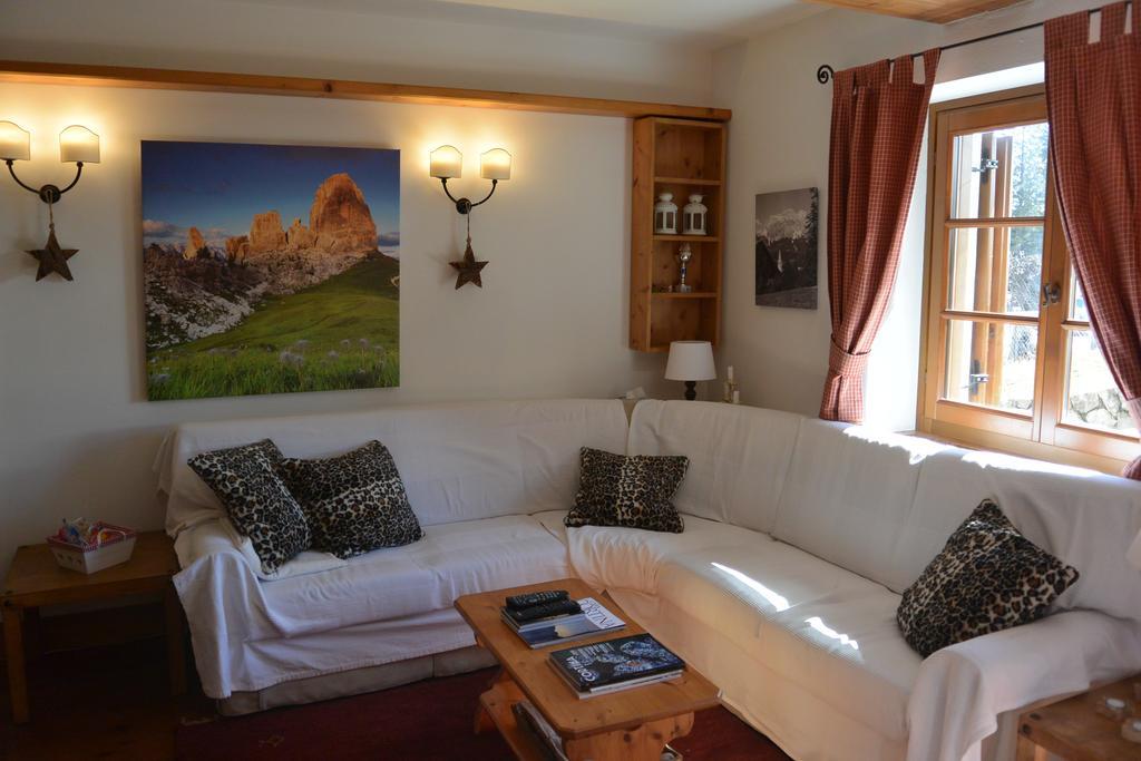 Villa Ronco - Stayincortina Кортина-д'Ампеццо Экстерьер фото